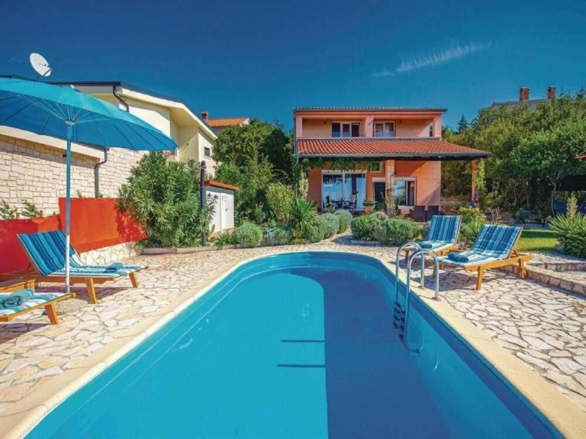 Villa Mery Smrika Bagian luar foto
