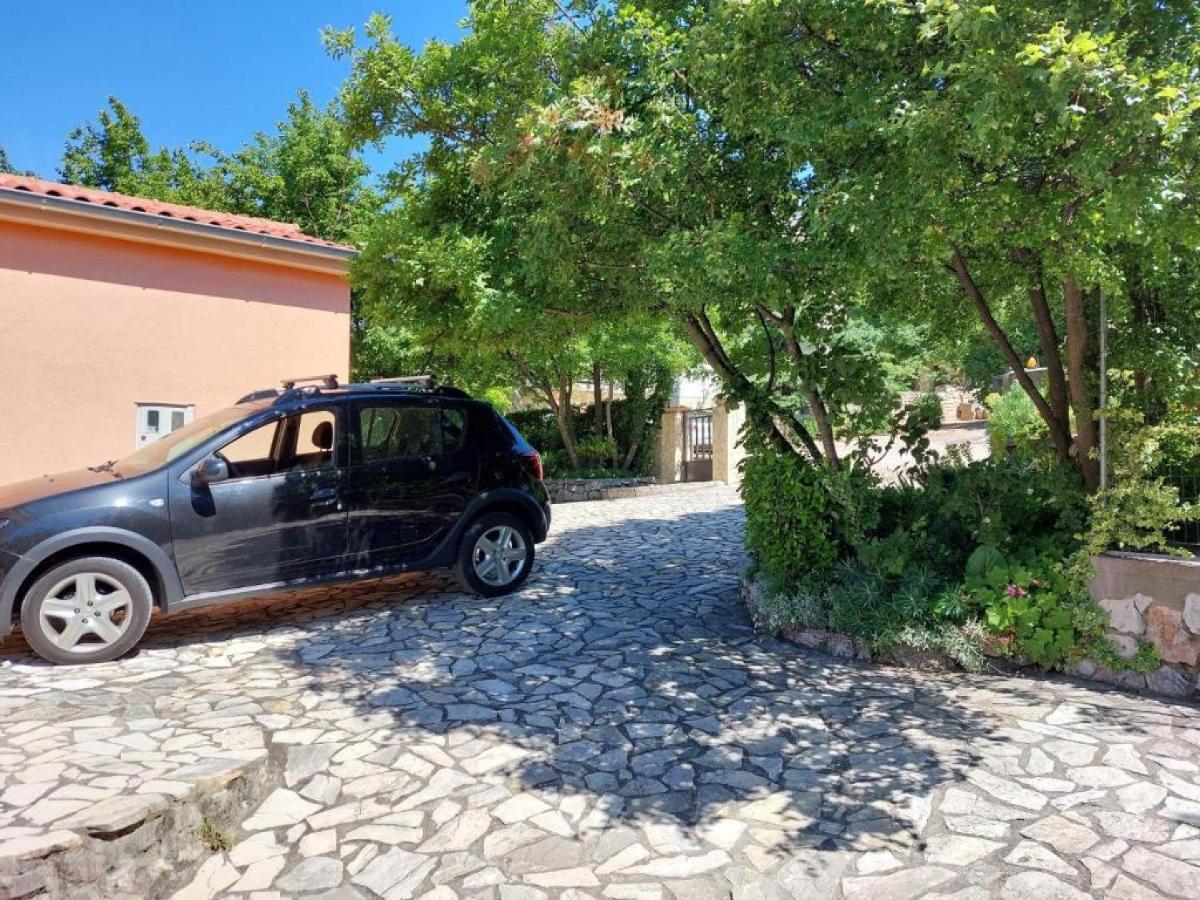 Villa Mery Smrika Bagian luar foto