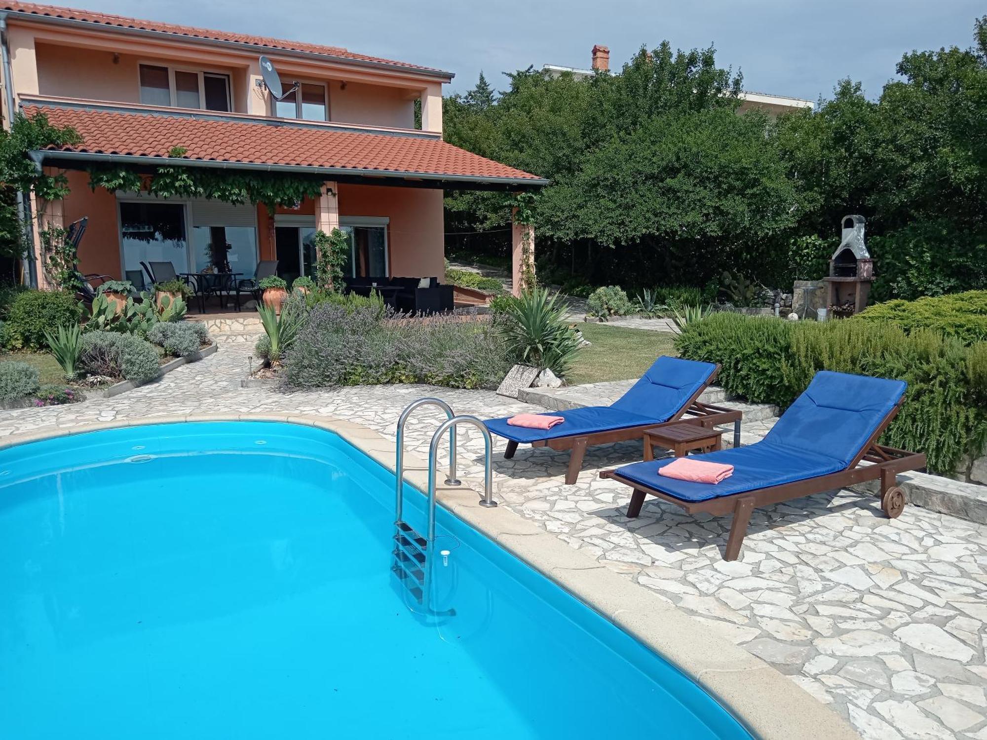 Villa Mery Smrika Bagian luar foto